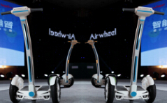 Airwheel self-balancing two-wheeled electric unicycle S3: Define the Future Transportation