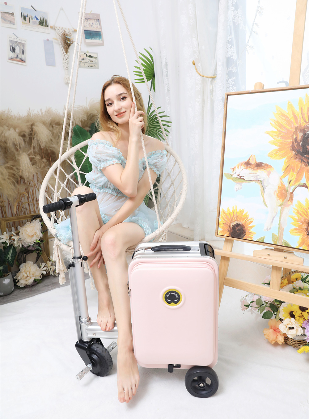 Airwheel SE3S rideable luggage